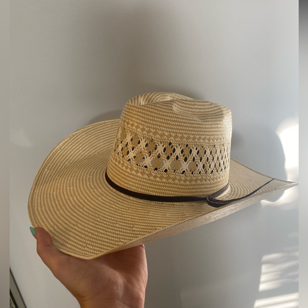 brand new twister straw hat!!